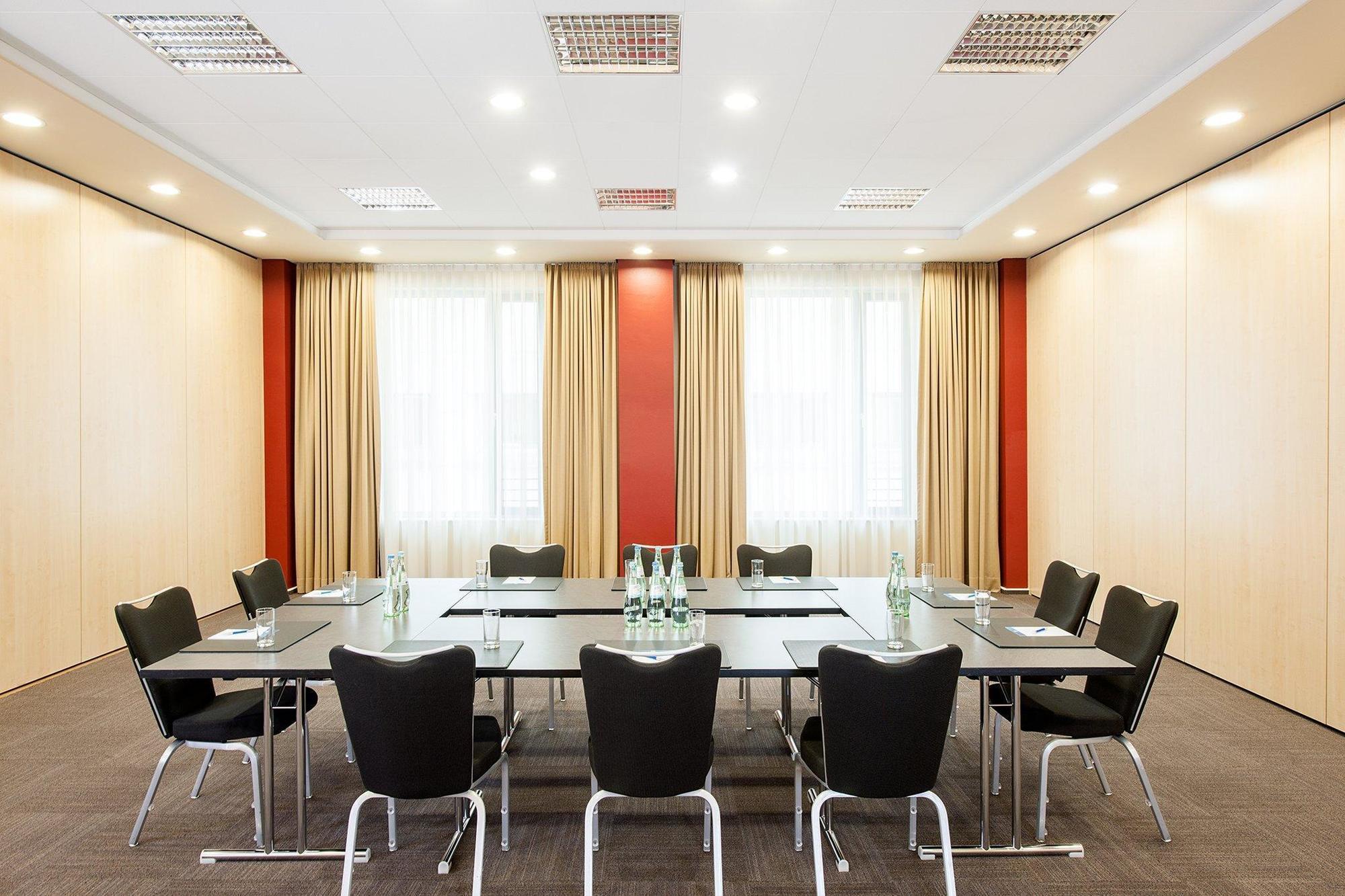 Avani Frankfurt - Previously Nh Collection Frankfurt Hotel 4*